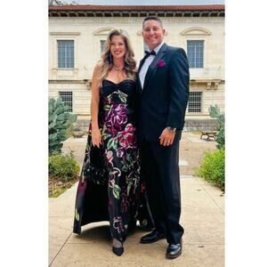 MARCHESA NOTTE Black Sequin Floral Jacquard Sweetheart Neckline Cape Dress sz 8